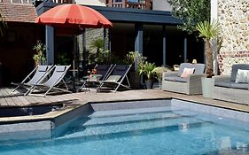 Le Trophée By M Hôtel Spa